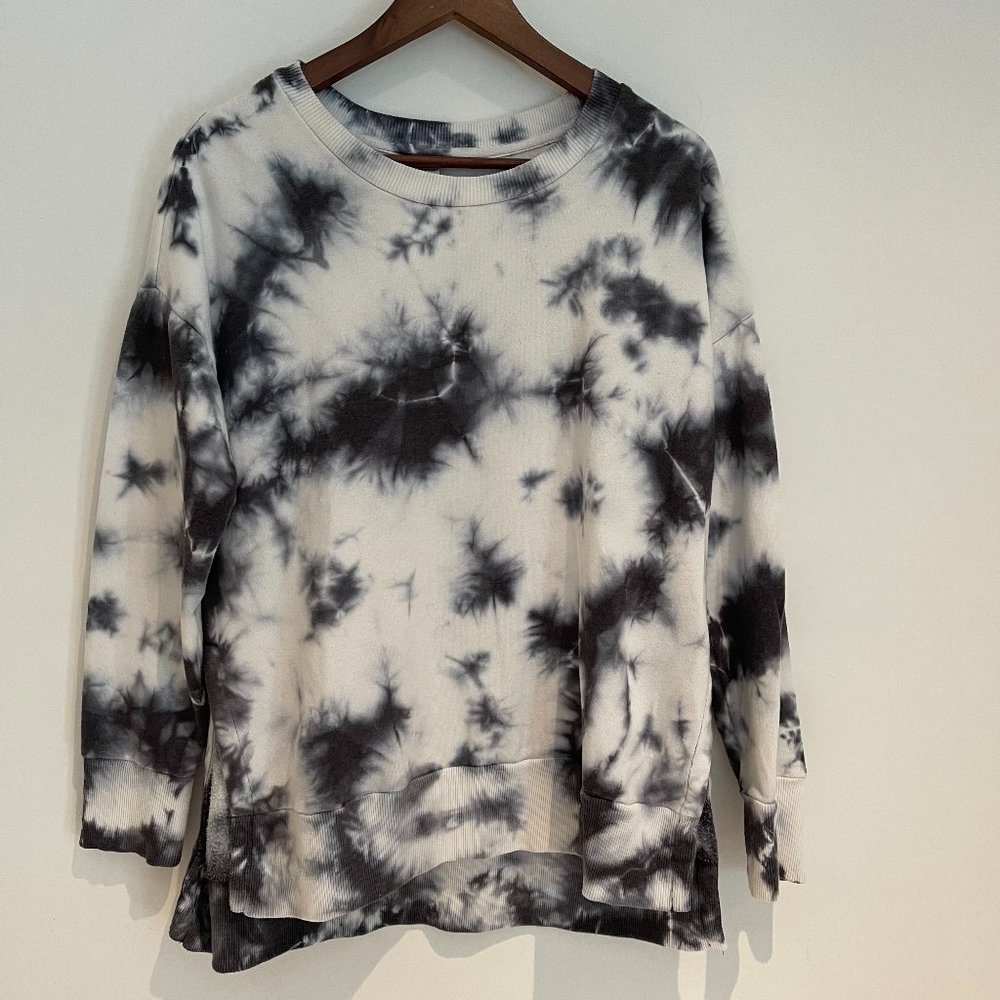 90 Degrees Women Tie Dye Long Sleeve Hi Low Pullover Slits Sweatshirt Size L